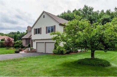 31 Memory Ln, Feeding Hills, MA 01030 - photo 2