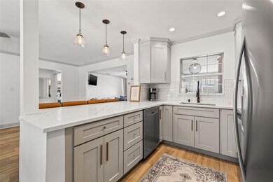 11225 2nd St E unit A, Treasure Island, FL 33706 - photo 6