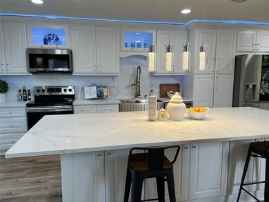 4313 Kenwood Dr, Grapevine, TX 76051 - photo 6