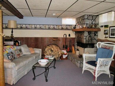 Nicely Finished Family Rm