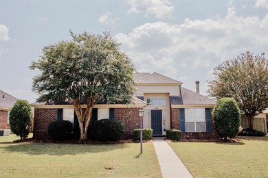 Welcome to 7233 Heathermoore Loop!
