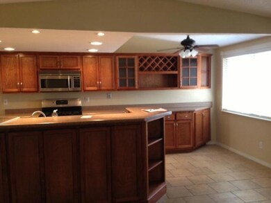 1604 Vista de Oro Dr, El Paso, TX 79935 - photo 5