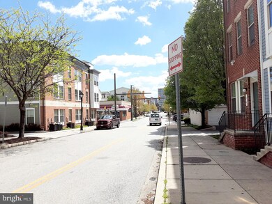 25 S Exeter St, Baltimore, MD 21202 - photo 5