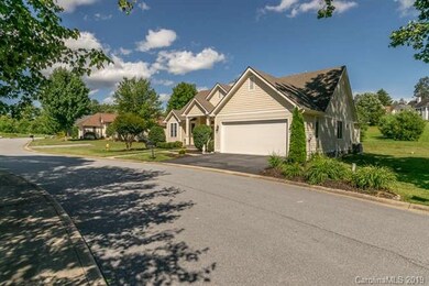 Lovely Street View in Meadow Manor Homes of Dunroy