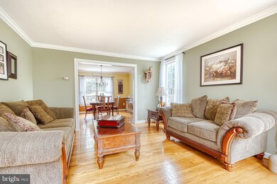 7775 Rockburn Dr, Ellicott City, MD 21043 - photo 3