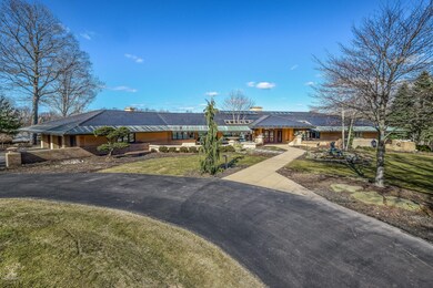 002-Front_View-5385521-medium