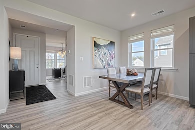 1555 Finch Dr, Chambersburg, PA 17202 - photo 5