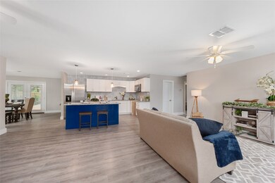 119 E Janisch Rd, Houston, TX 77022 - photo 5