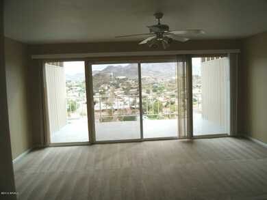 1051 E Butler Dr unit 3B, Phoenix, AZ 85020 - photo 2