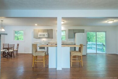 79 Century Blvd, Asheville, NC 28803 - photo 7