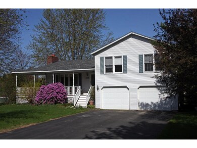 347 Tracy Ln, Shelburne, VT 05482 - photo 2