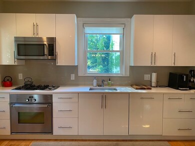 6 Fourth Street Place unit 1, Cambridge, MA 02141 - photo 3