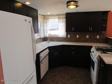 111-140096 Kitchen