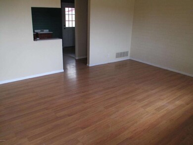 953 S Sirrine, Mesa, AZ 85210 - photo 2