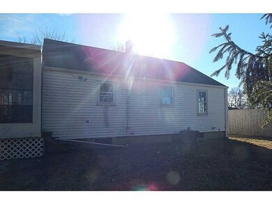 49 Sundance St, Warwick, RI 02886 - photo 2