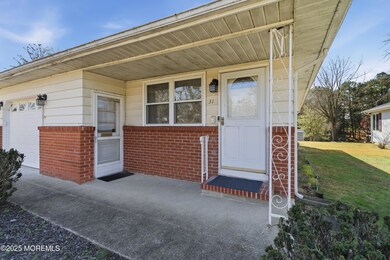 31 Charlotteville Dr S, Toms River, NJ 08757 - photo 5