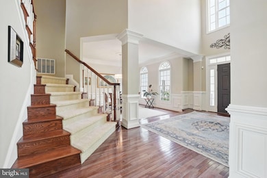 40729 Carry Back Ln, Leesburg, VA 20176 - photo 7