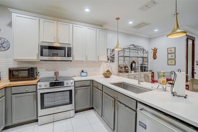 5605 Blackfin Dr, New Port Richey, FL 34652 - photo 6