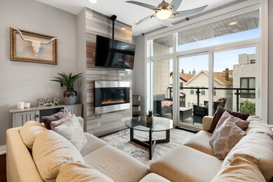 720 N Willard Ct unit 2, Chicago, IL 60642 - photo 4