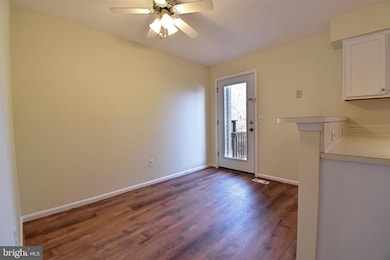 433 Mcdaniel Dr, Purcellville, VA 20132 - photo 6