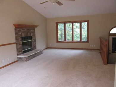 1011 Ridgewood Ave, McHenry, IL 60051 - photo 2