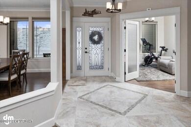 03-Front Entry_DMD_2773