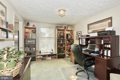 1592 Andover Ln, Frederick, MD 21702 - photo 4