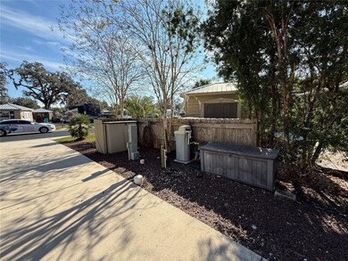 10249 NE 28th Loop unit P, Silver Springs, FL 34488 - photo 6