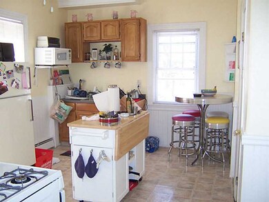 235 Federal St, Providence, RI 02909 - photo 2