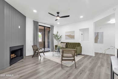 15380 N 100th St unit 1092, Scottsdale, AZ 85260 - photo 2