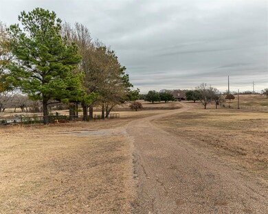 164 Trailwood Dr, Joshua, TX 76058 - photo 6