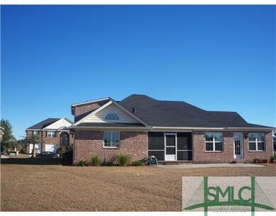 Exterior Front. The back view of 10 Redwall