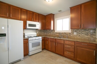 3541 School Dr, Country Club Hills, IL 60478 - photo 6