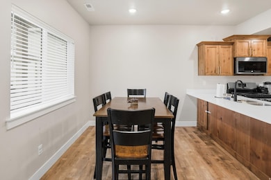 303 N Canterbury Way, Clearfield, UT 84015 - photo 7