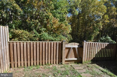 19113 Willow Spring Dr, Germantown, MD 20874 - photo 6