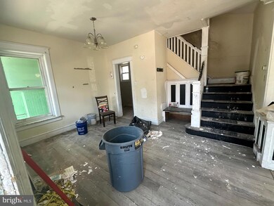 1011 Douglass St, Reading, PA 19604 - photo 4