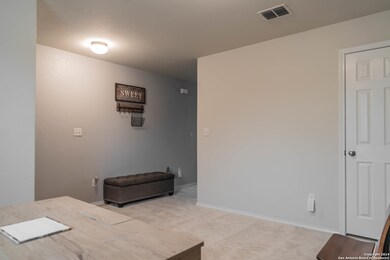 10120 Reyes Heights, San Antonio, TX 78254 - photo 7