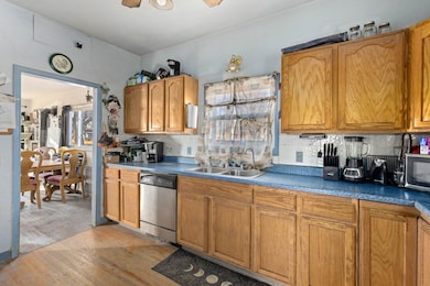 103 E Main St, Dutton, MT 59433 - photo 7