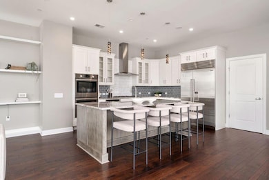 unit 1216 250 W Sprng 00015