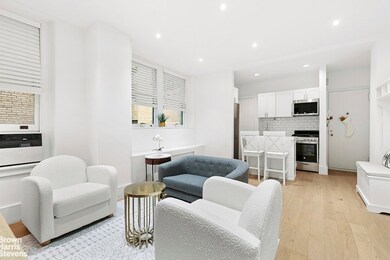 3 E 85th St unit 3C, New York, NY 10028 - photo 3