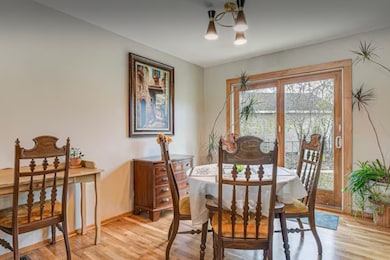 unlisted-address, Hoffman Estates, IL 60169 - photo 6