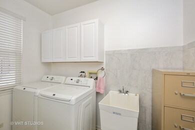 4110 Georgetown Cir, Algonquin, IL 60102 - photo 3