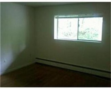 185 Grove St unit 9, West Roxbury, MA 02132 - photo 4