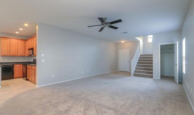 640 E Woodsman Place unit II, Chandler, AZ 85286 - photo 4