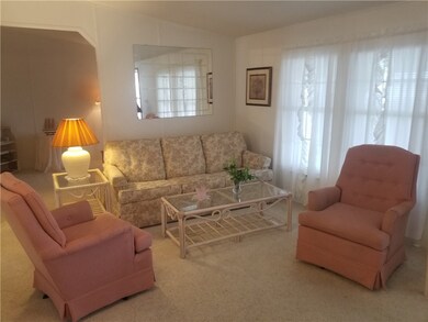 SPACIOUS LIVING ROOM