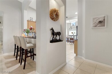 The designer niche is perfect for displaying photo