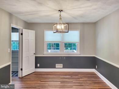 655 Ridgemont Rd, Earlysville, VA 22936 - photo 5