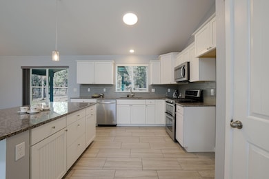 16337 Lava Dr, La Pine, OR 97739 - photo 6