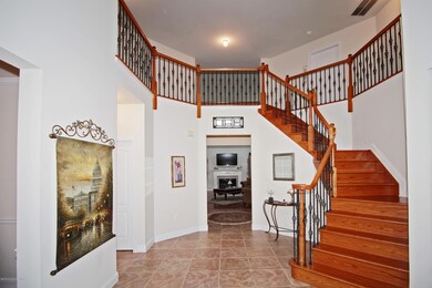 007_Foyer.jpg