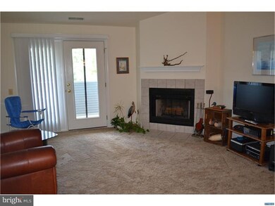 2807 Waters Edge Dr unit 2807, Newark, DE 19702 - photo 2